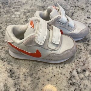 Nike Kids Sneakers - White and Orange